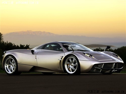 Car home pagani huayra 2011 Basic Model