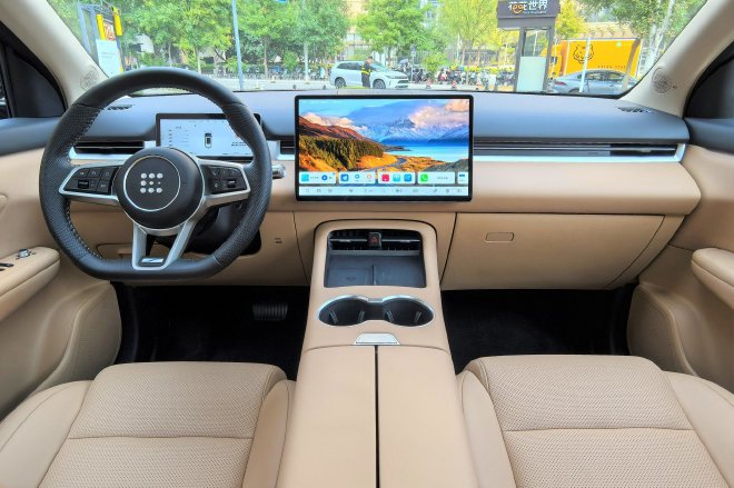 The most important thing is to suit yourself, the blue electric E5 PLUS static real shot